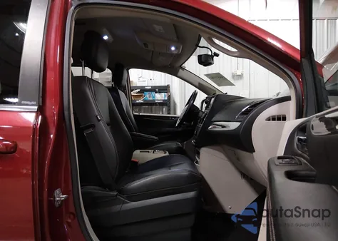 2013 Chrysler Town & Country Touring from USA, damaged, VIN 2C4RC1BG4DR778411